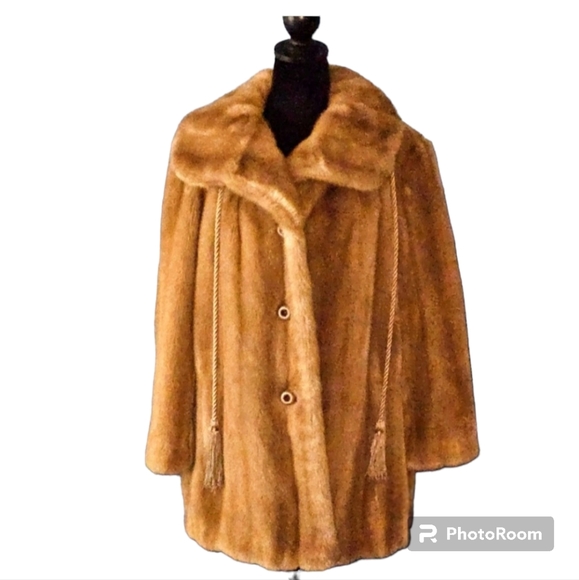 Grandella Jackets & Blazers - Vintage Faux Fur Coat Grandella 2 Styled by Sportowne